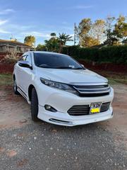 Toyota Harrier 2015 White for sale