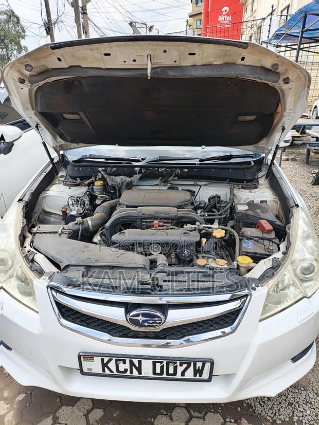 Subaru Legacy 2010 White