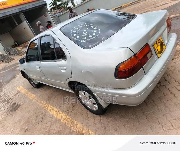 Nissan FB14 2002 Silver