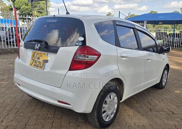 Honda Fit 2011 White