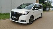 Toyota Esquire 2017 White for sale
