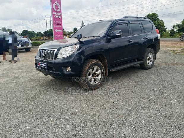 Toyota Land Cruiser Prado 2013 Green