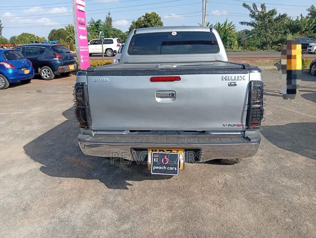 Toyota Hilux 2007 Silver