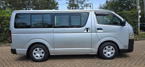 Toyota HiAce 2015 Gray