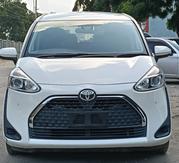 Toyota Sienta 2020 White for sale