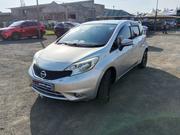 Nissan Note 2015 Silver for sale