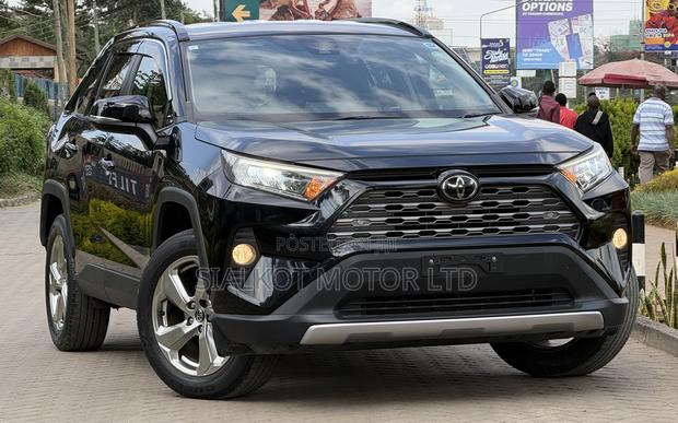 Toyota RAV4 Limited AWD 2019 Black