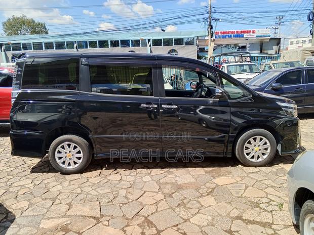 Toyota Voxy 2019 Black
