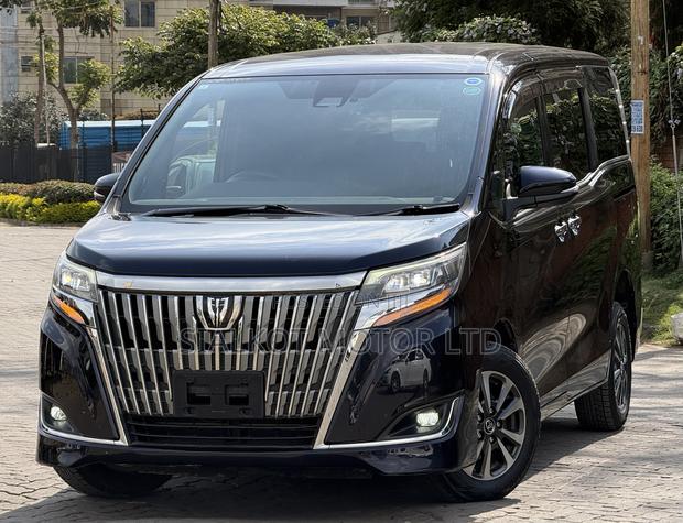 Toyota Esquire 2.0 FWD (7 seater) 2019 Purple