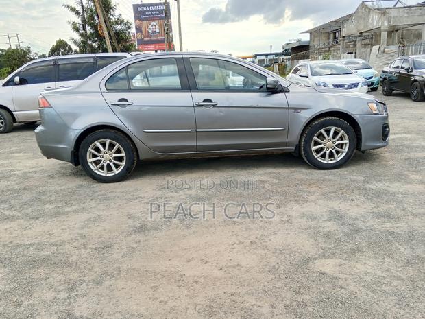 Mitsubishi Lancer 2017 Gray