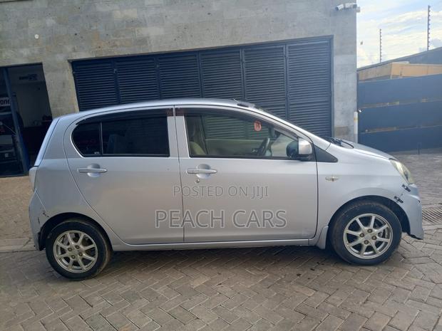 Daihatsu Mira 2016 Silver