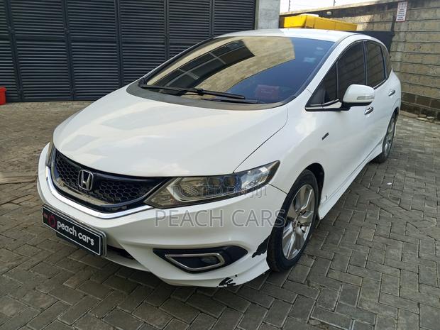 Honda Jade 2015 White