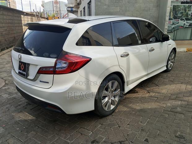 Honda Jade 2015 White