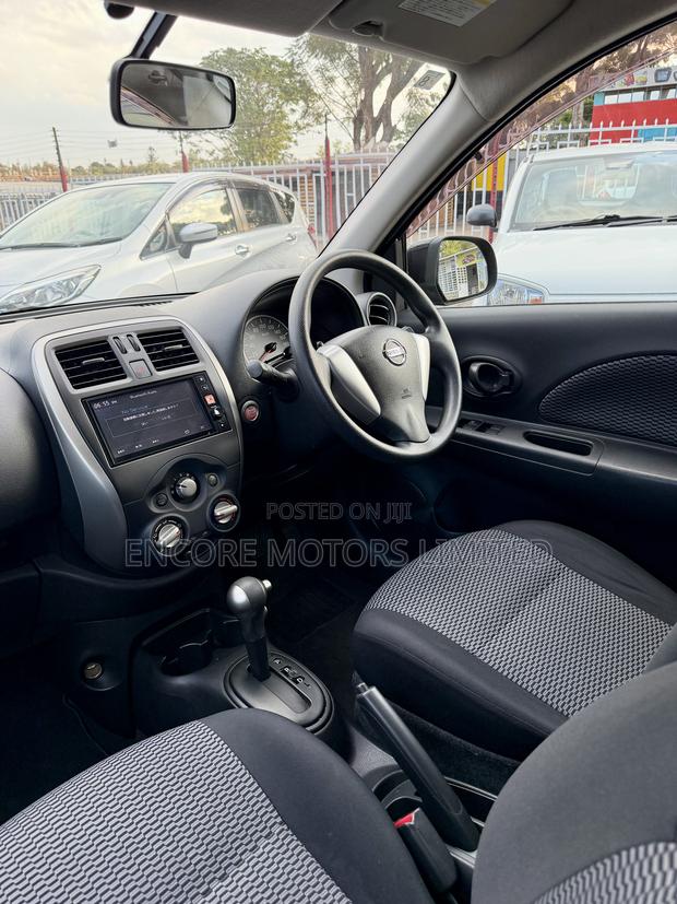 Nissan March 1.2 AWD 2018 Purple