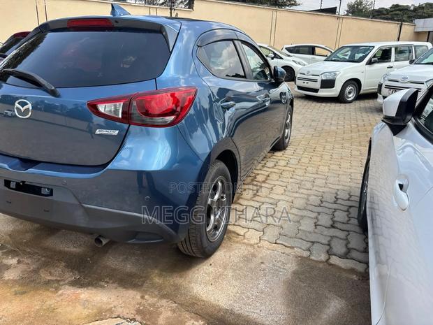 Mazda Demio 2019 Blue