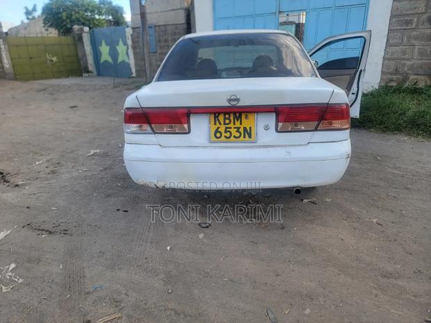 Nissan Sunny 2008 White