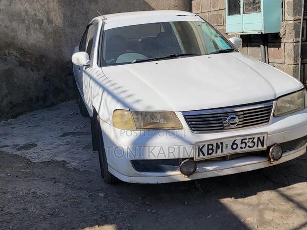 Nissan Sunny 2008 White