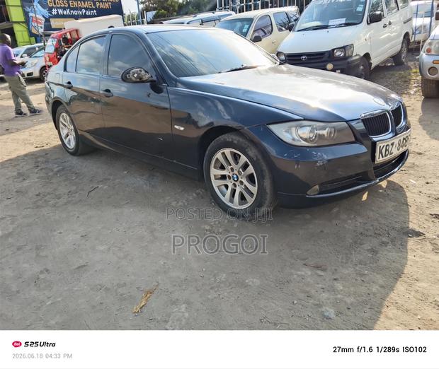 BMW 320i 2007 Black