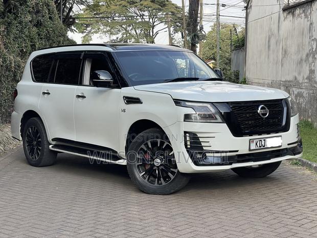 Nissan Patrol 2016 White
