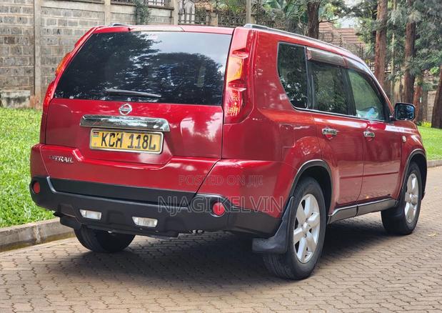 Nissan X-Trail 2009 Red