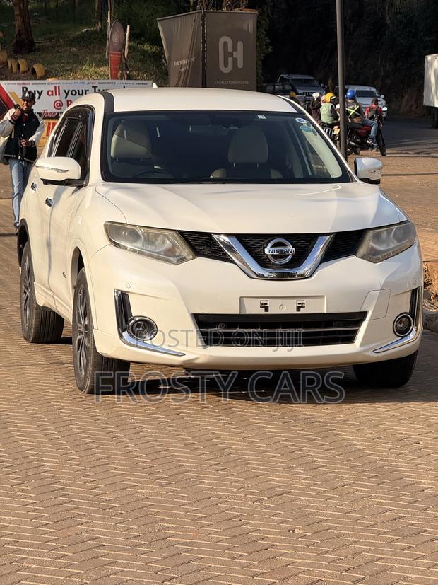 Nissan X-Trail 2.0 Hybrid AWD 2017 White