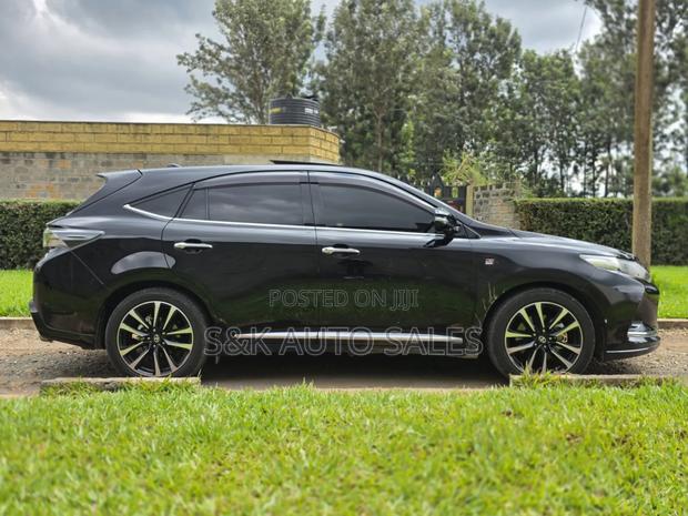 Toyota Harrier 2019 Black