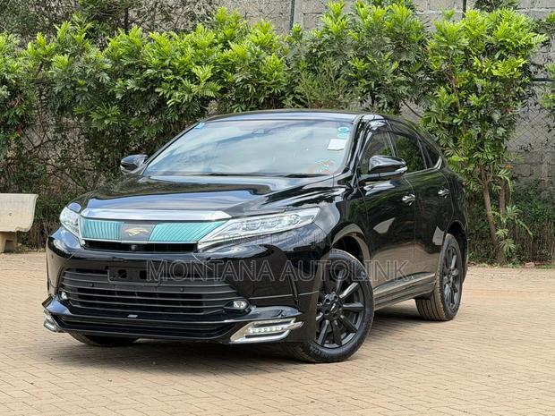 Toyota Harrier 2.0 2019 Black