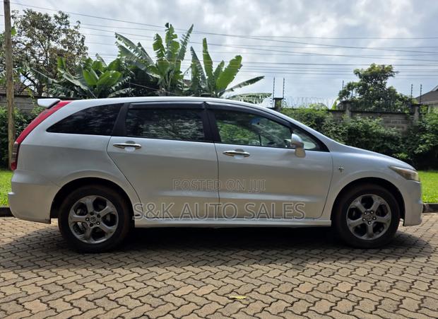 Honda Stream 2008 Silver