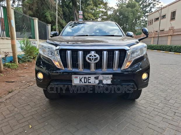 Toyota Land Cruiser Prado 2014 Black