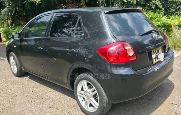Toyota Auris 2008 Black