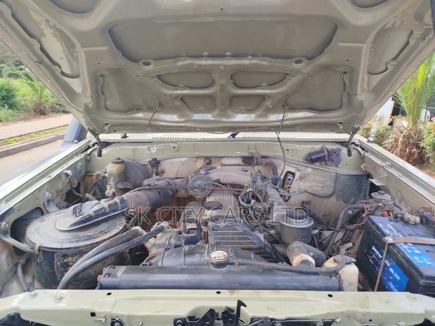 Toyota Land Cruiser 2010 Green