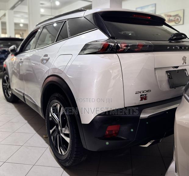 Peugeot 2008 2020 White
