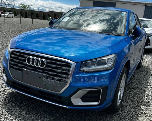 Audi Q2 2018 Blue
