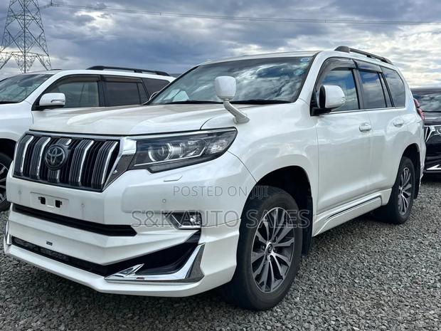 Toyota Land Cruiser Prado 2019 Pearl