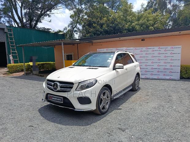 Mercedes-Benz GLE-Class 2017 White
