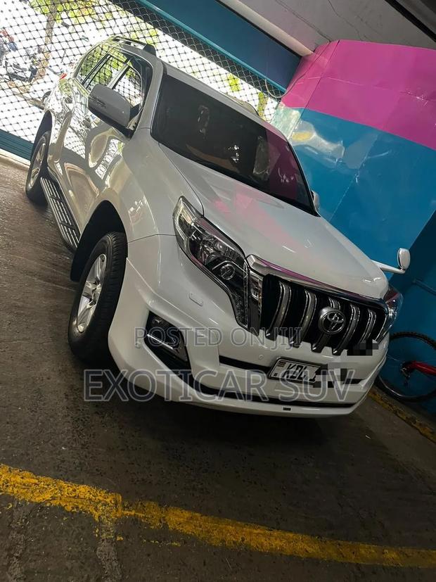 Toyota Land Cruiser Prado 2.7 2017 Pearl