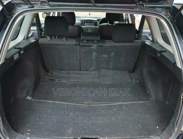 Toyota Corolla Fielder 2004 Black