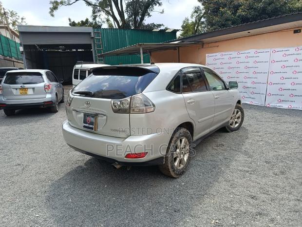 Toyota Harrier 2005 Silver