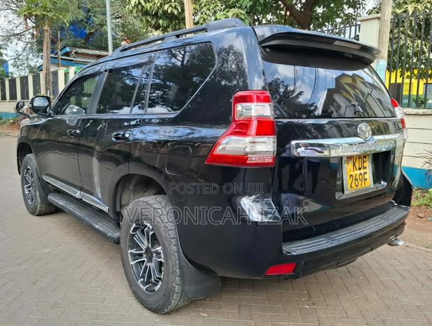 Toyota Land Cruiser Prado 2014 Black