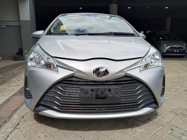 Toyota Vitz 2019 Silver