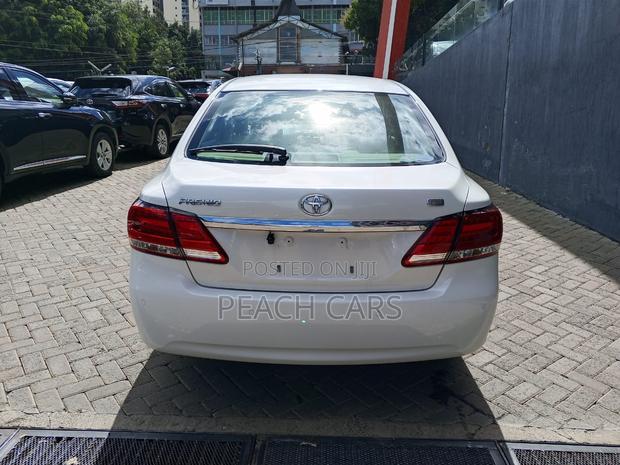 Toyota Premio 2019 White
