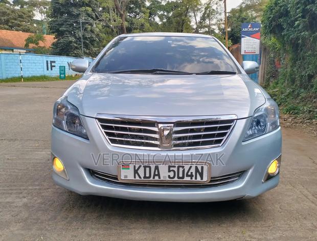 Toyota Premio 2014 Blue