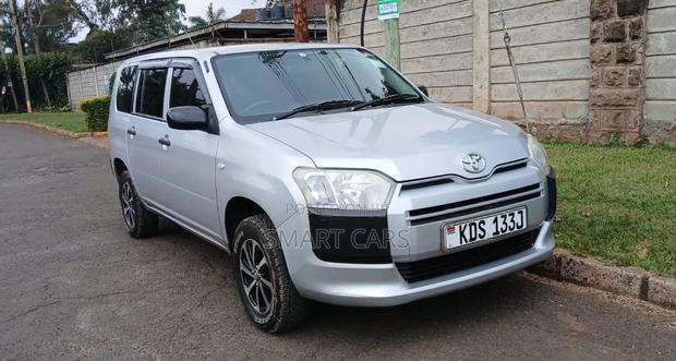 Toyota Succeed 2017 Silver