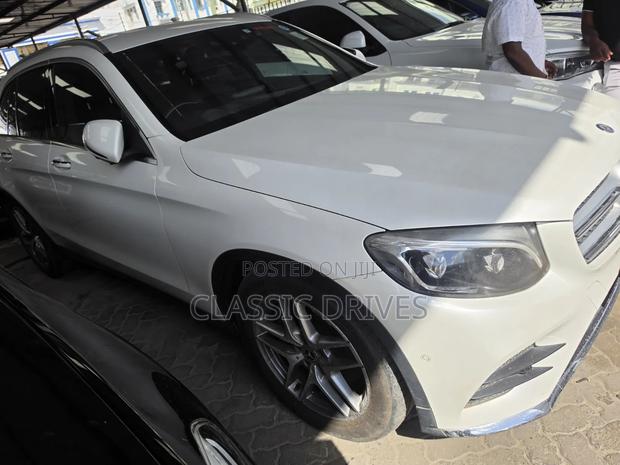 Mercedes-Benz GLC-Class 2017 White