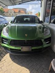 Porsche Macan 2019 Green for sale