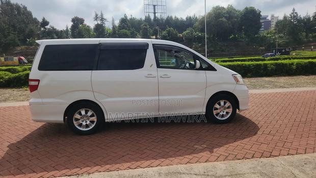 Toyota Alphard 2006 White