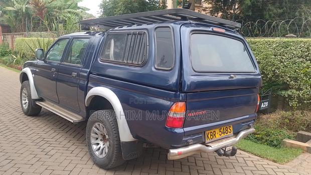 Mitsubishi L200 1994 Blue