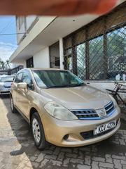 Nissan Tiida 2012 Gold for sale