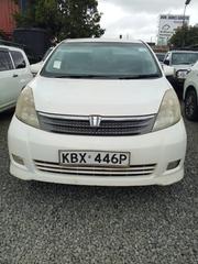 Toyota ISIS 2006 White for sale
