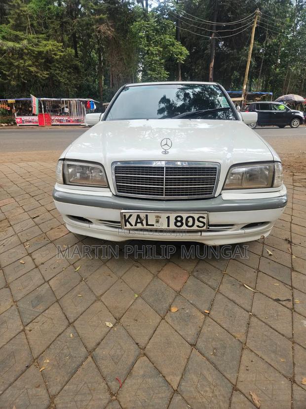 Mercedes-Benz C200 1997 White